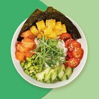Поке с манго и лососем в Bali Bowl