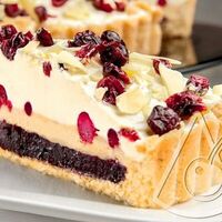 Десерт брусничный с белым шоколадом в Пусан