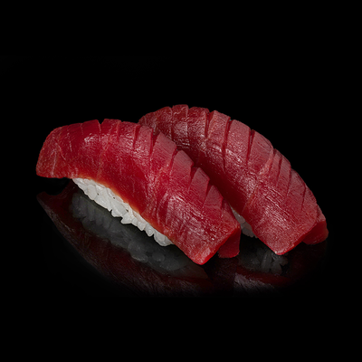 Суши Магуро Блюфин в Koi sushi bar по цене 1450 ₽