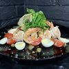 Цезарь с тигровыми креветками в Tobikko Sushi по цене 750