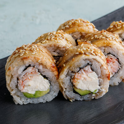 Ролл с угрем и крабом в Терраса по цене 1590 ₽