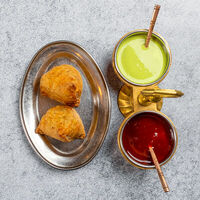 Вег самоса в Tandoor