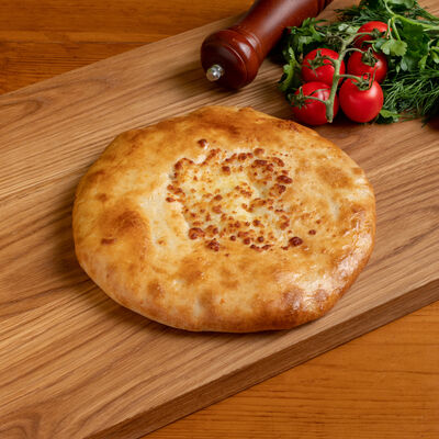 Хачапури с картошкой и сыром в Батони шоти пекарня по цене 450 ₽