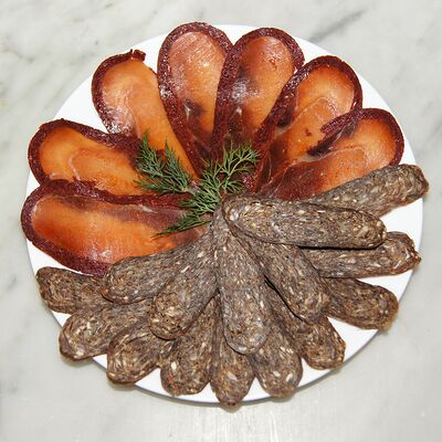 Бастурма и суджух в Халяль по цене 400 ₽