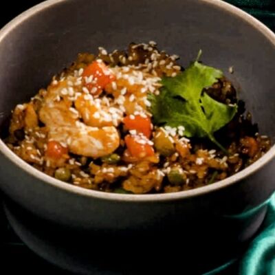 Гохан с курицей и овощами в The Best Burger по цене 420 ₽