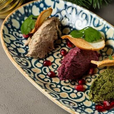 Ассорти пхали в Green Park & Шашлык по цене 550 ₽