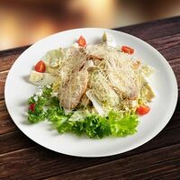 Цезарь с курицей в Суши Рай