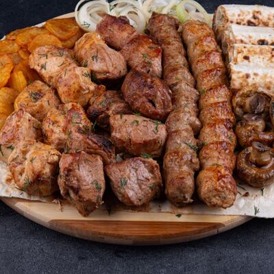 Мега Сет Шашлыков в Сокровище Premium & Grill по цене 5999 ₽