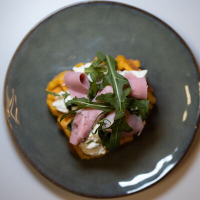 Вафля из батата с ветчиной в Вок&Вафля по цене 540 ₽