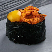 Суши из морского ежа в Терраса