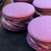 Macarons с чёрной смородиной в Seven по цене 240