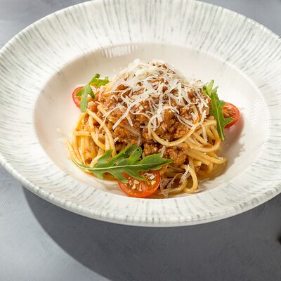 Паста Болоньезе в Kumpan по цене 590 ₽