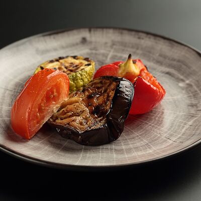 Овощи на гриле в Мираж по цене 230 ₽