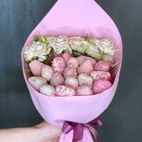 Клубничный букет Богиня в FlowBerry