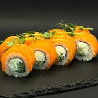 Филадельфия с лососем слабой солив Bibik Sushi