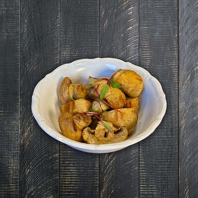 Шампиньоны на гриле Яндекс в Снегири на Лагерном по цене 470 ₽