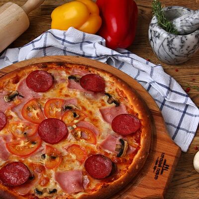 Мясной двор в Андеграунд Pizza & Sushi по цене 564 ₽