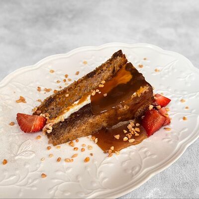 Торт ванильно-карамельный в MaMa Mia по цене 436 ₽