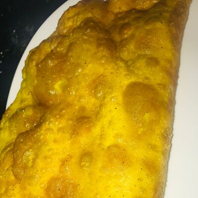 Чебурек c сочным мясом М в Cheburek по цене 250 ₽