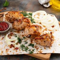 Шашлык из куриной грудки на углях в Форель