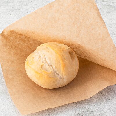 Булочка пшеничная в Трикатель по цене 35 ₽