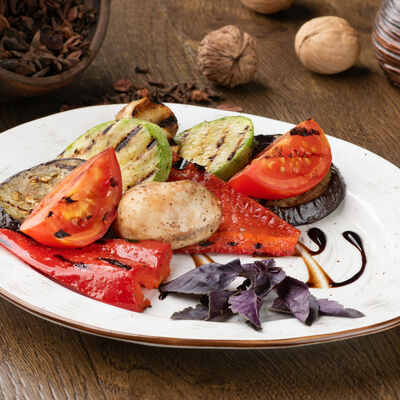 Овощи на гриле в Соседи Home Cafe по цене 430 ₽