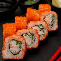 Калифорния с креветкой в Вкуси Ролл
