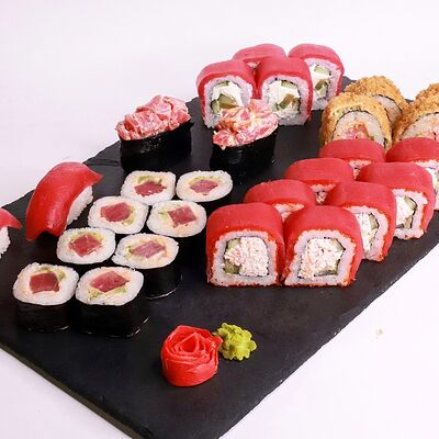 Сет тунец в Sushi Kiosk по цене 2550 ₽
