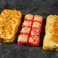 Три мушкетера в Роллы от Феодосия