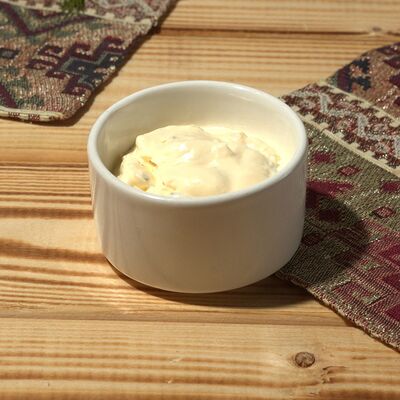Белый чесночный* в Сербская кухня 