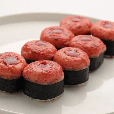 Теплый ролл Эби хот в Маяк дзиро по цене 1059 ₽