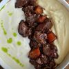 Томленая телятина с картофельным пюре и муссом из пармезана в Fllore cafe по цене 799