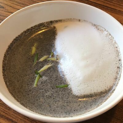 Грибной крем-суп в Хинкали-Дали по цене 350 ₽