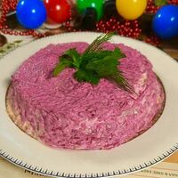 Селедка под шубой на компанию в Евгенич