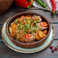 Жаркое из баранины с картошкой в Salam Baku