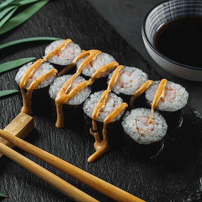 Ролл с креветкой в Maki Family по цене 189