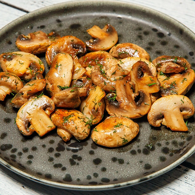 Жаренные шампиньоны в Овертайм по цене 240 ₽