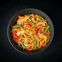 Удон с курицей в Sushiman