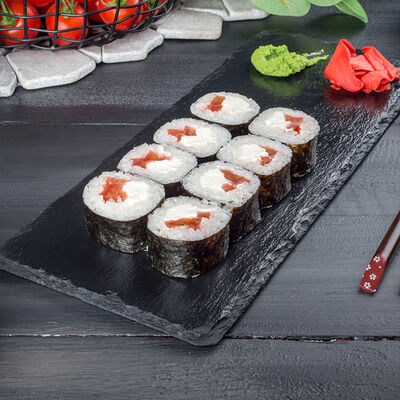 Томато маки в Суши Ням по цене 294 ₽