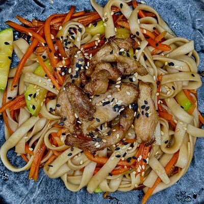 Удон с курицей в Китайский буфет по цене 490 ₽