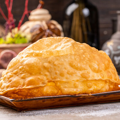 Чебуридзе в Грузинское кафе Ван Гоги по цене 210 ₽