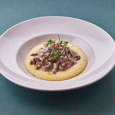 Бефстроганов в Нектарин по цене 1100 ₽