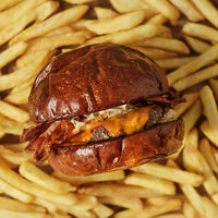 Логотип Dacha restaurant