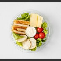 Салат Цезарь со шницелем в Кофе Рам