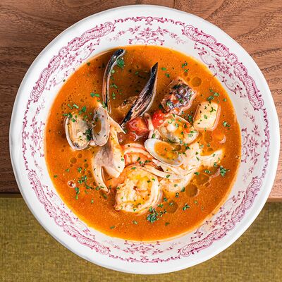 Суп с морепродуктами в ИВА по цене 1950 ₽