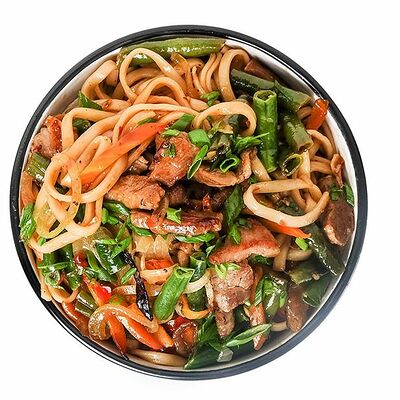 Wok со свининой в Акимаки по цене 518 ₽