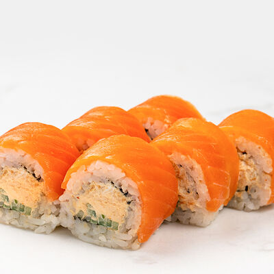 Ролл Филадельфия с лососем и соусом Том ям в Империя пиццы по цене 710 ₽