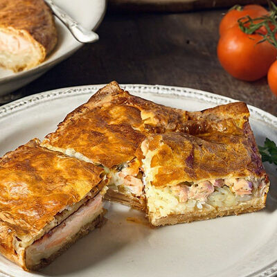 Пирог с горбушей в Пирог за часок по цене 2090 ₽