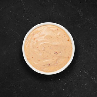 Соус спайсв Пицца Семейная точка по цене 50 ₽