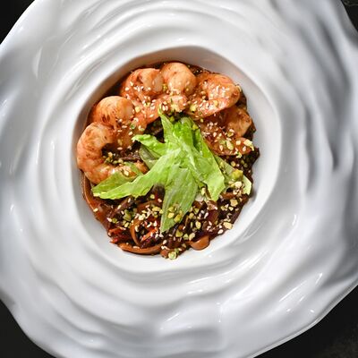 Аришта с тигровыми креветками в кисло-сладком соусе в Cascade по цене 1150 ₽